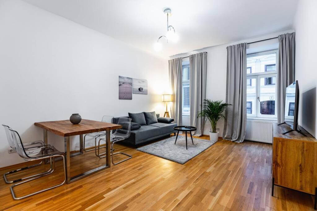 Spacious 3-Room Apt. 15 Min To The City Center Vienna Luaran gambar
