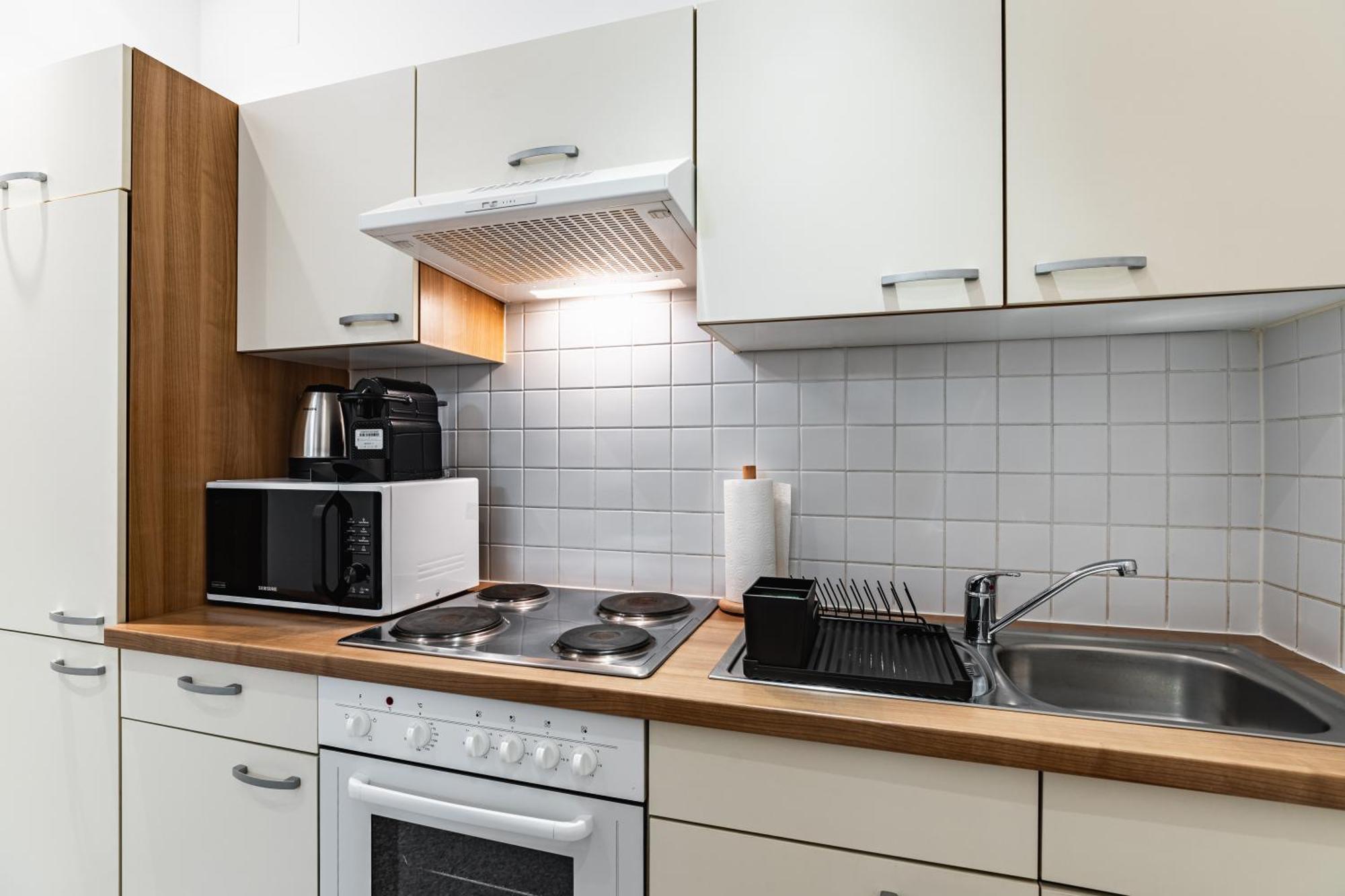 Spacious 3-Room Apt. 15 Min To The City Center Vienna Luaran gambar